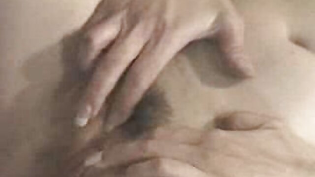 MODÈLE film erotique dans un train WEB RUSSE FEEHKA 1
