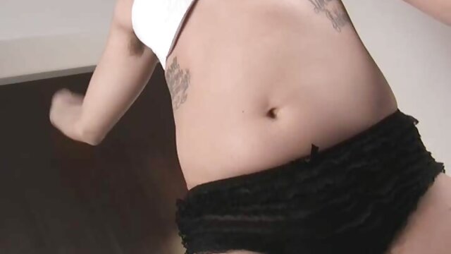 Alyssa Cole fait film erotique soumise vos enchères en POV