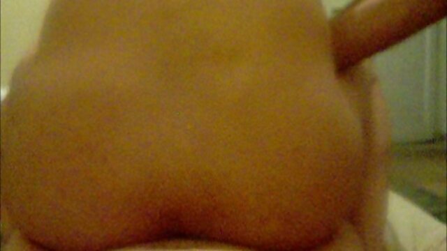 Hot teen film erotique porno streaming russe surprend son petit ami avec un plug anal