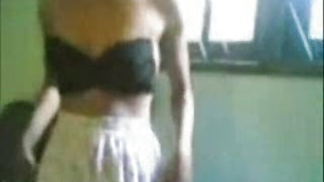 baise dans un magasin de porno film érotique porn
