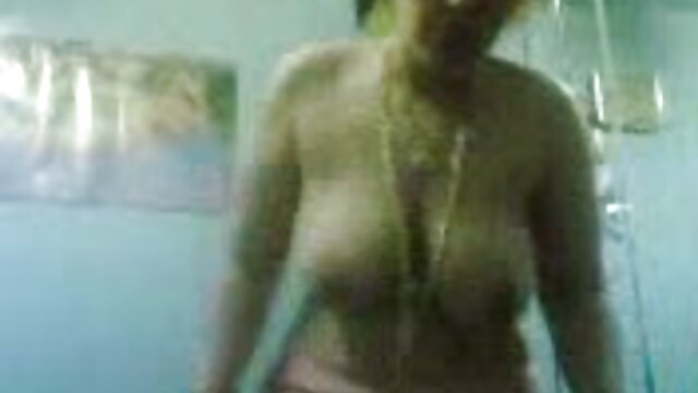 Une blonde pulpeuse au gros cul chevauche une bite film erotique gratuit en francais après un léchage de chatte